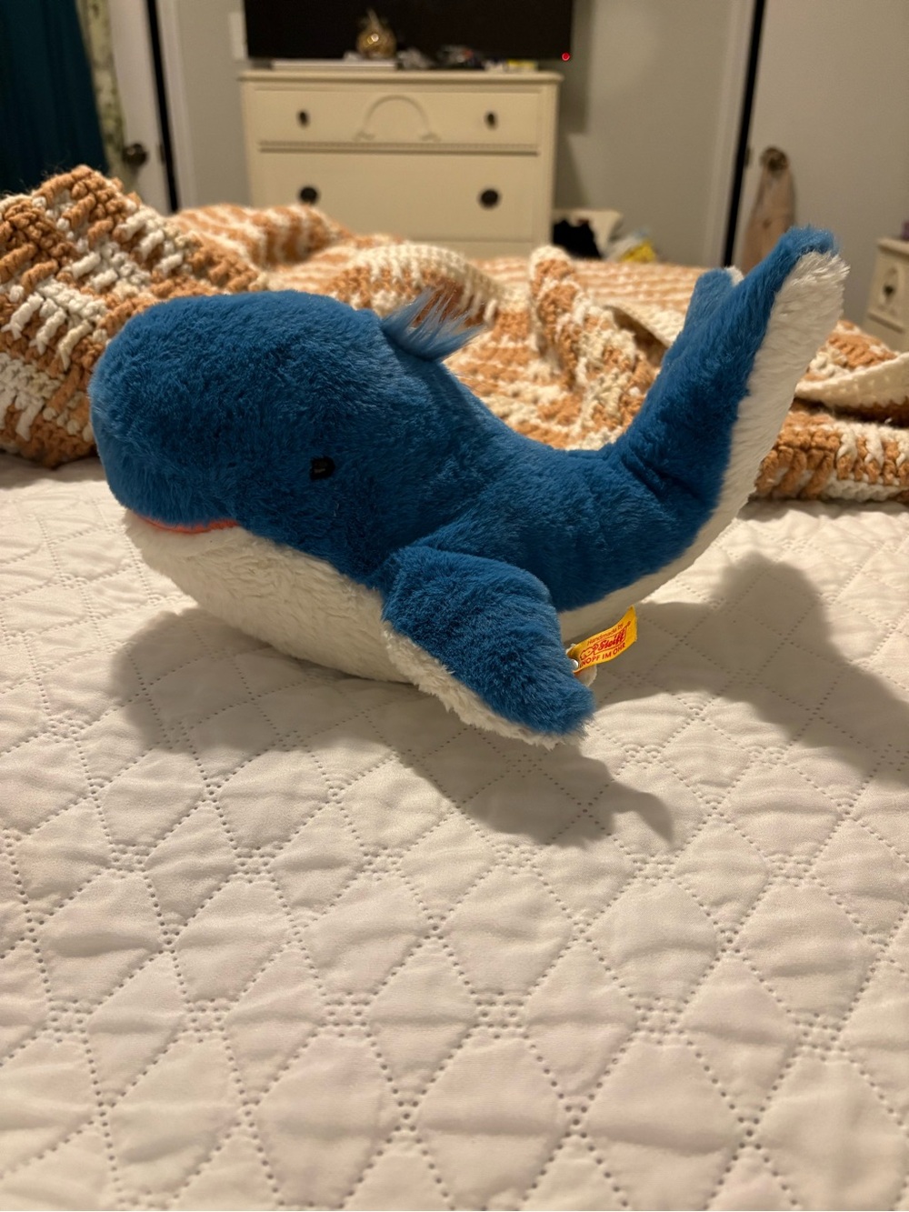 Steiff Tory Blue Whale Plush - Picture 3 of 5